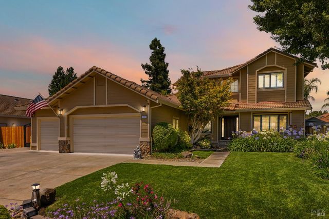 206 Willow Green Way, Vacaville, CA 95687