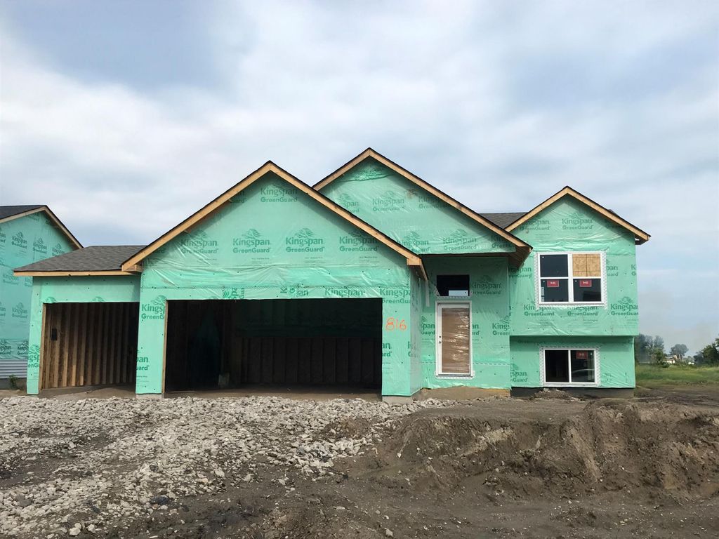 816 Erickson Lane, Buffalo, MN 55313