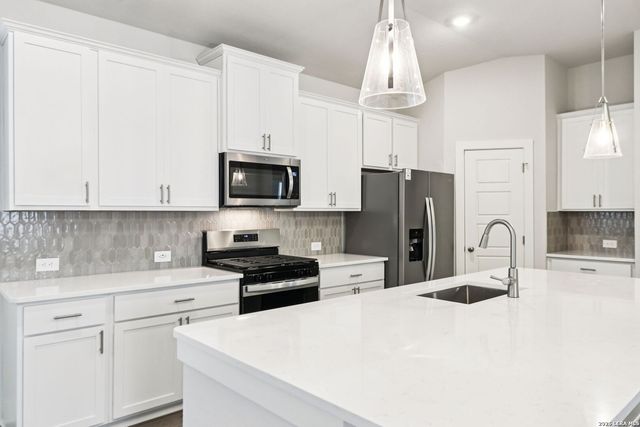 9927 Briceway Gap, San Antonio, TX 78254