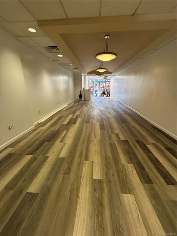 8907 Jamaica Avenue, Woodhaven, NY 11421