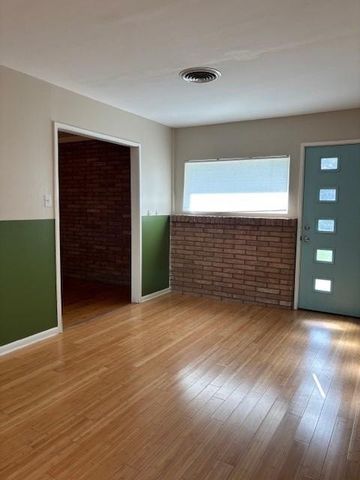 7709 Mullen DR 1, Austin, TX 78757
