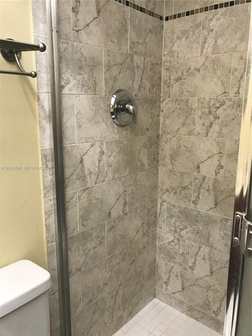 200 172nd St 207, Sunny Isles Beach, FL 33160