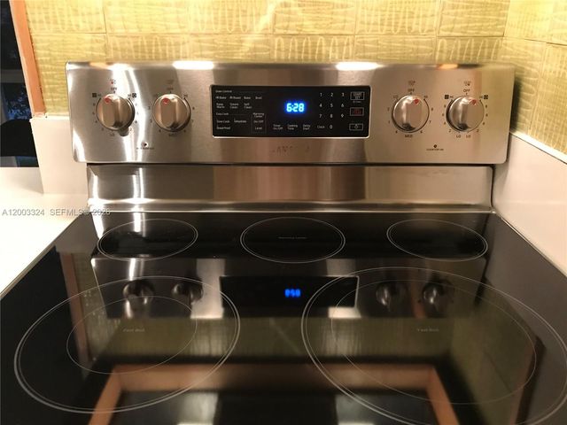 200 172nd St 207, Sunny Isles Beach, FL 33160