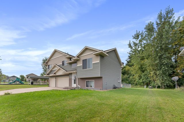 435 Highview Loop SE, Pine City, MN 55063