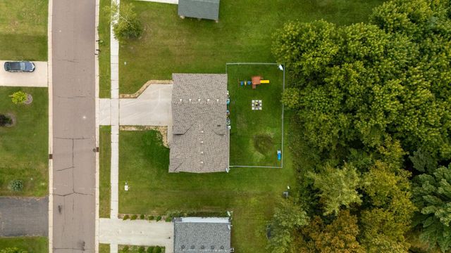 435 Highview Loop SE, Pine City, MN 55063
