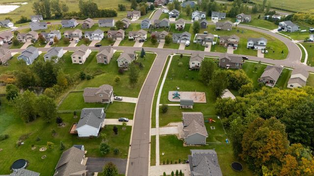435 Highview Loop SE, Pine City, MN 55063