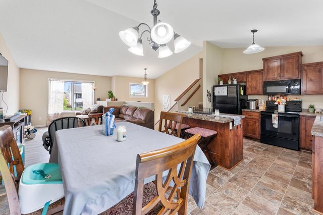 435 Highview Loop SE, Pine City, MN 55063