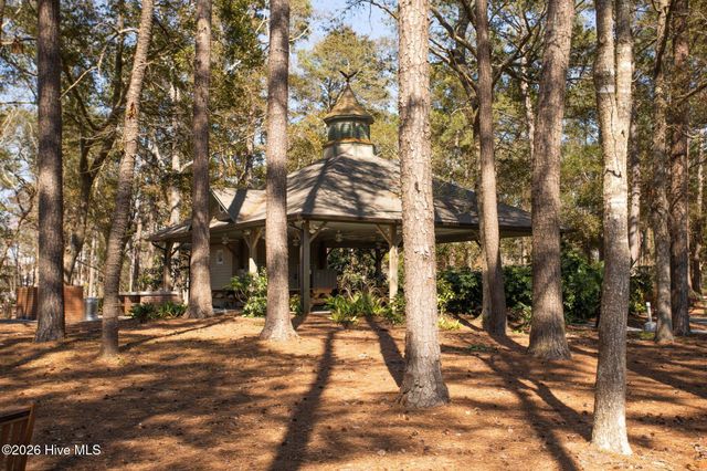 2686 Medina Court, Southport, NC 28461