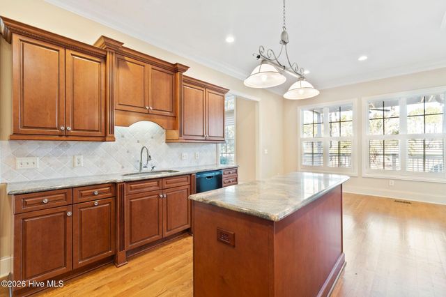 2686 Medina Court, Southport, NC 28461