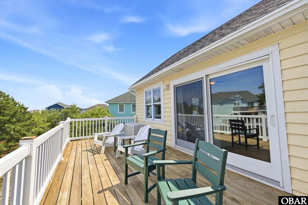 Image 16 of property listing at 1247 Lakeside Court Lot 37, Corolla, NC 27927