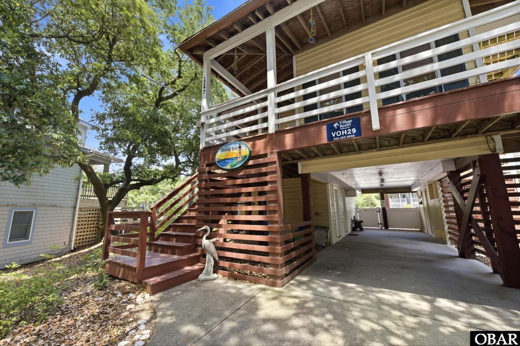 Image 7 of property listing at 1247 Lakeside Court Lot 37, Corolla, NC 27927