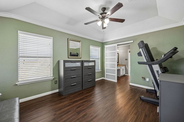 4114 Emerson Drive, Grand Prairie, TX 75052