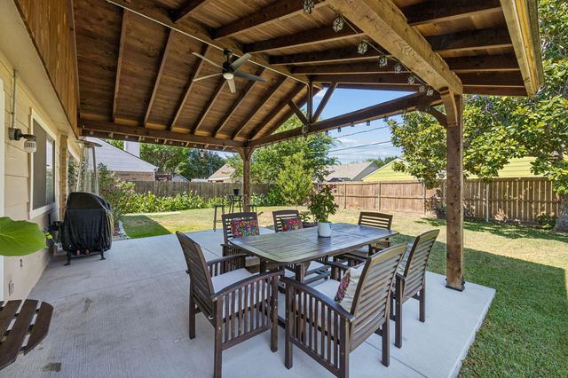 4114 Emerson Drive, Grand Prairie, TX 75052