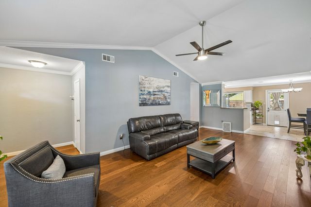 4114 Emerson Drive, Grand Prairie, TX 75052
