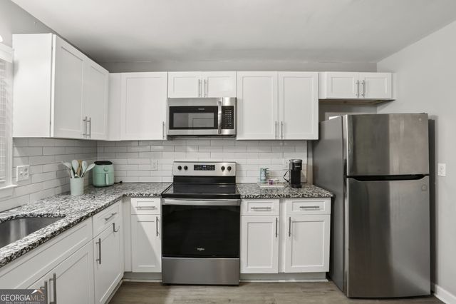 2889 White Oak Drive, Decatur, GA 30032