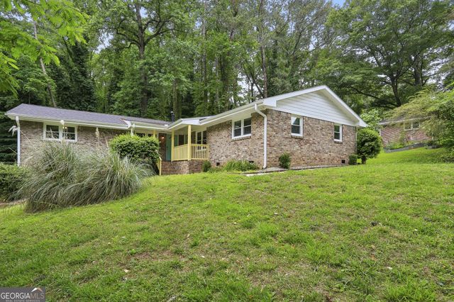 2889 White Oak Drive, Decatur, GA 30032