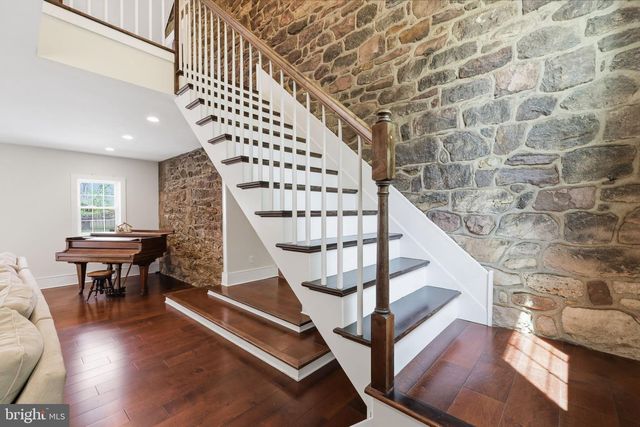 1682 CLYDESDALE CIR, Yardley, PA 19067
