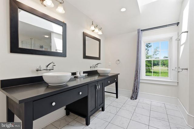 1682 CLYDESDALE CIR, Yardley, PA 19067