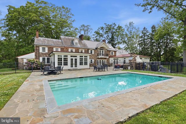 1682 CLYDESDALE CIR, Yardley, PA 19067