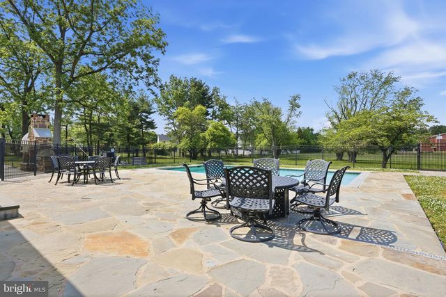 1682 CLYDESDALE CIR, Yardley, PA 19067