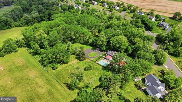 1682 CLYDESDALE CIR, Yardley, PA 19067