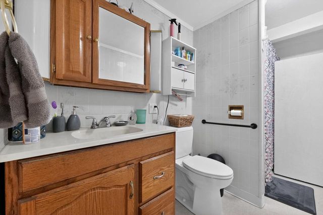 330 W Jefferson STREET, Elkhorn, WI 53121