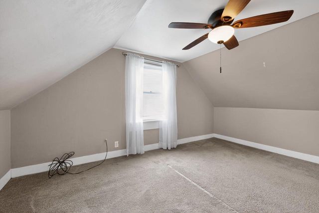 330 W Jefferson STREET, Elkhorn, WI 53121