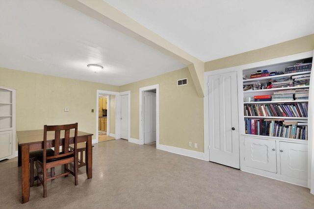 330 W Jefferson STREET, Elkhorn, WI 53121