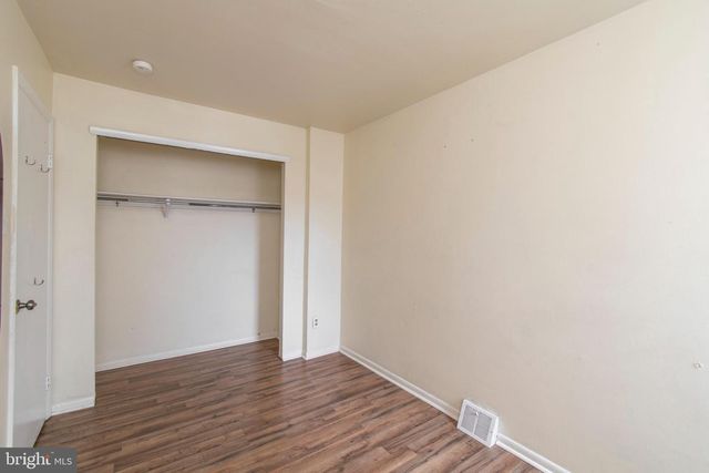 1635 FONTAIN ST, Philadelphia, PA 19121