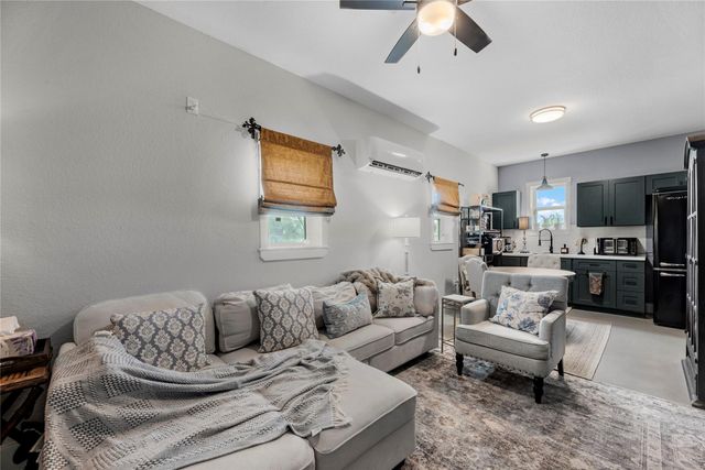 532 N Gum Gully Road, Crosby, TX 77532