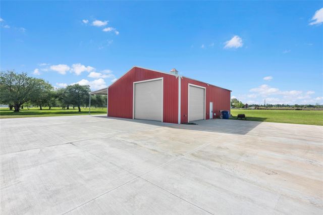 532 N Gum Gully Road, Crosby, TX 77532