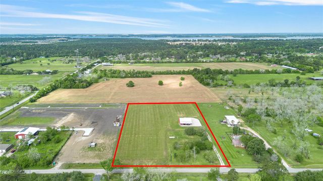 532 N Gum Gully Road, Crosby, TX 77532