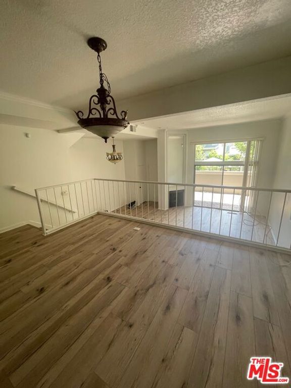 4305 Redwood Avenue 10, Marina Del Rey, CA 90292