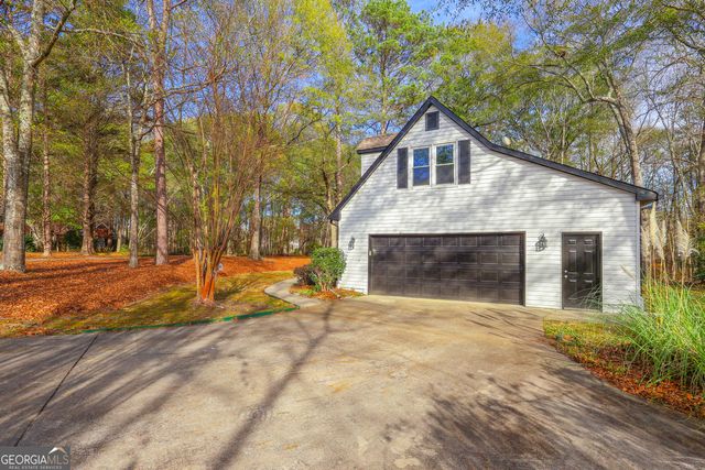 801 Agate Edge, Peachtree City, GA 30269