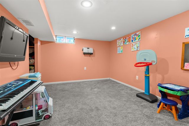 5616 Tiffin Street, Portage, MI 49002