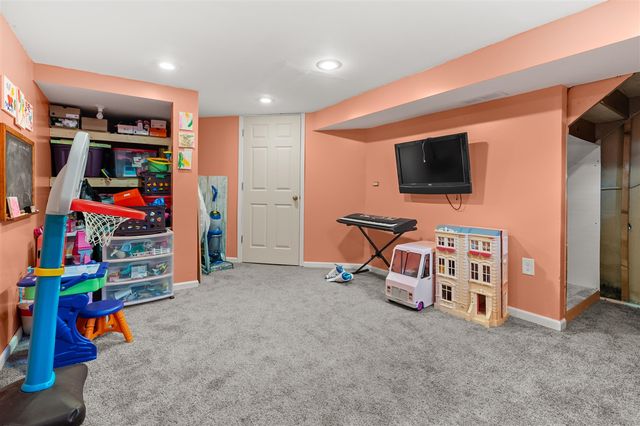 5616 Tiffin Street, Portage, MI 49002