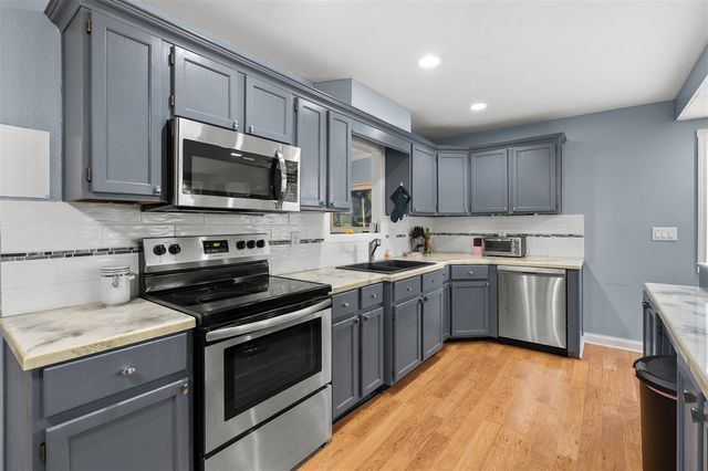 5616 Tiffin Street, Portage, MI 49002