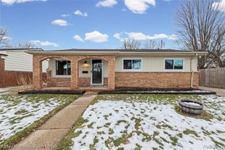 27728 Roy Street, Saint Clair Shores, MI 48081