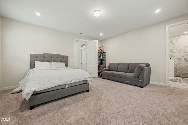 7821 Sofiana Avenue, Raleigh, NC 27617