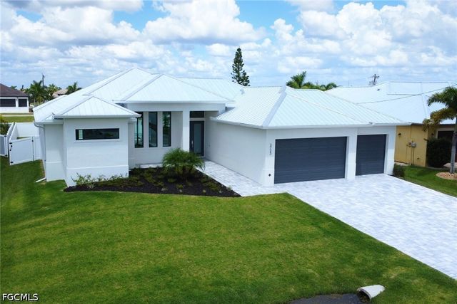 3723 SW 1st ST, Cape Coral, FL 33991