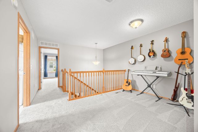 1246 Chateau Avenue 409, Maplewood, MN 55109