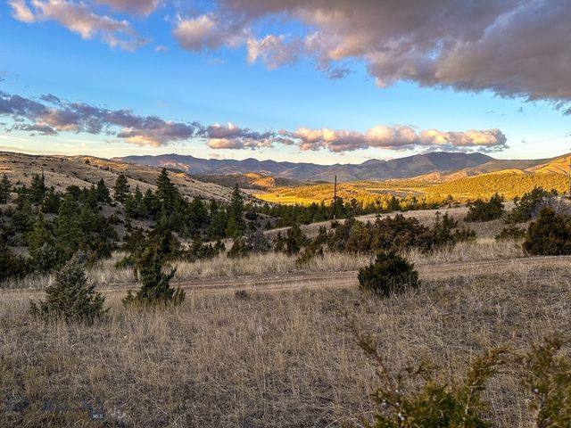 6245 McGee Lane, Helena, MT 59602