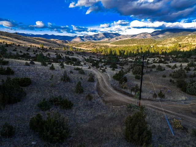 6245 McGee Lane, Helena, MT 59602