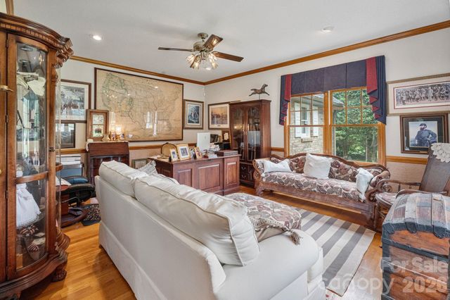 401 Redwood Court, Lenoir, NC 28645