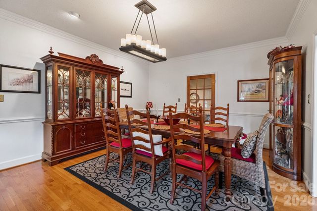 401 Redwood Court, Lenoir, NC 28645