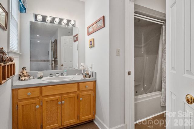 401 Redwood Court, Lenoir, NC 28645