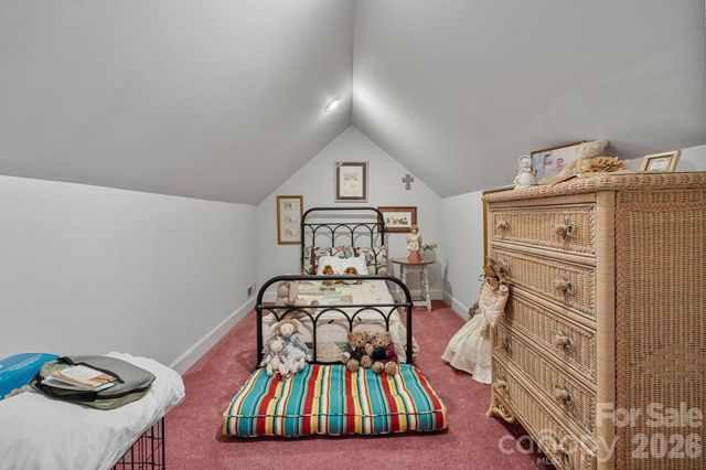 401 Redwood Court, Lenoir, NC 28645