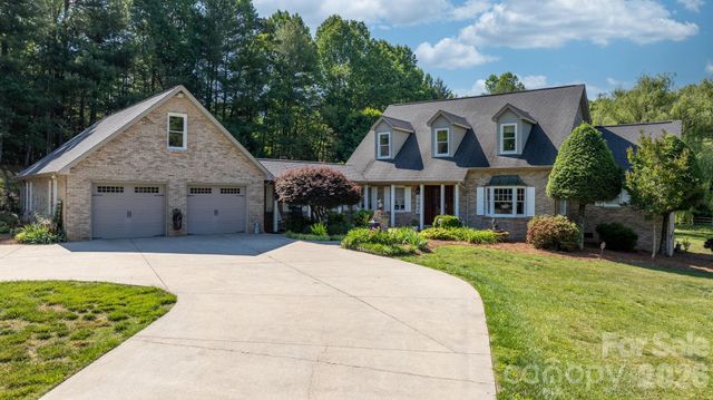 401 Redwood Court, Lenoir, NC 28645