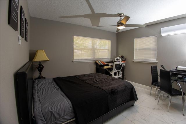 1741 S HAWTHORNE AVENUE, Apopka, FL 32703