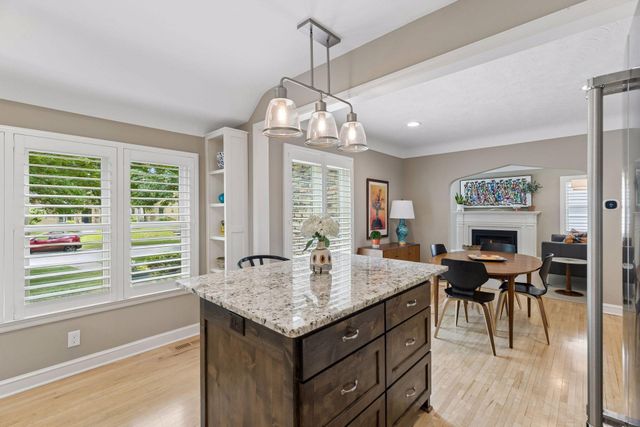 2215 Bayard Avenue, Saint Paul, MN 55116